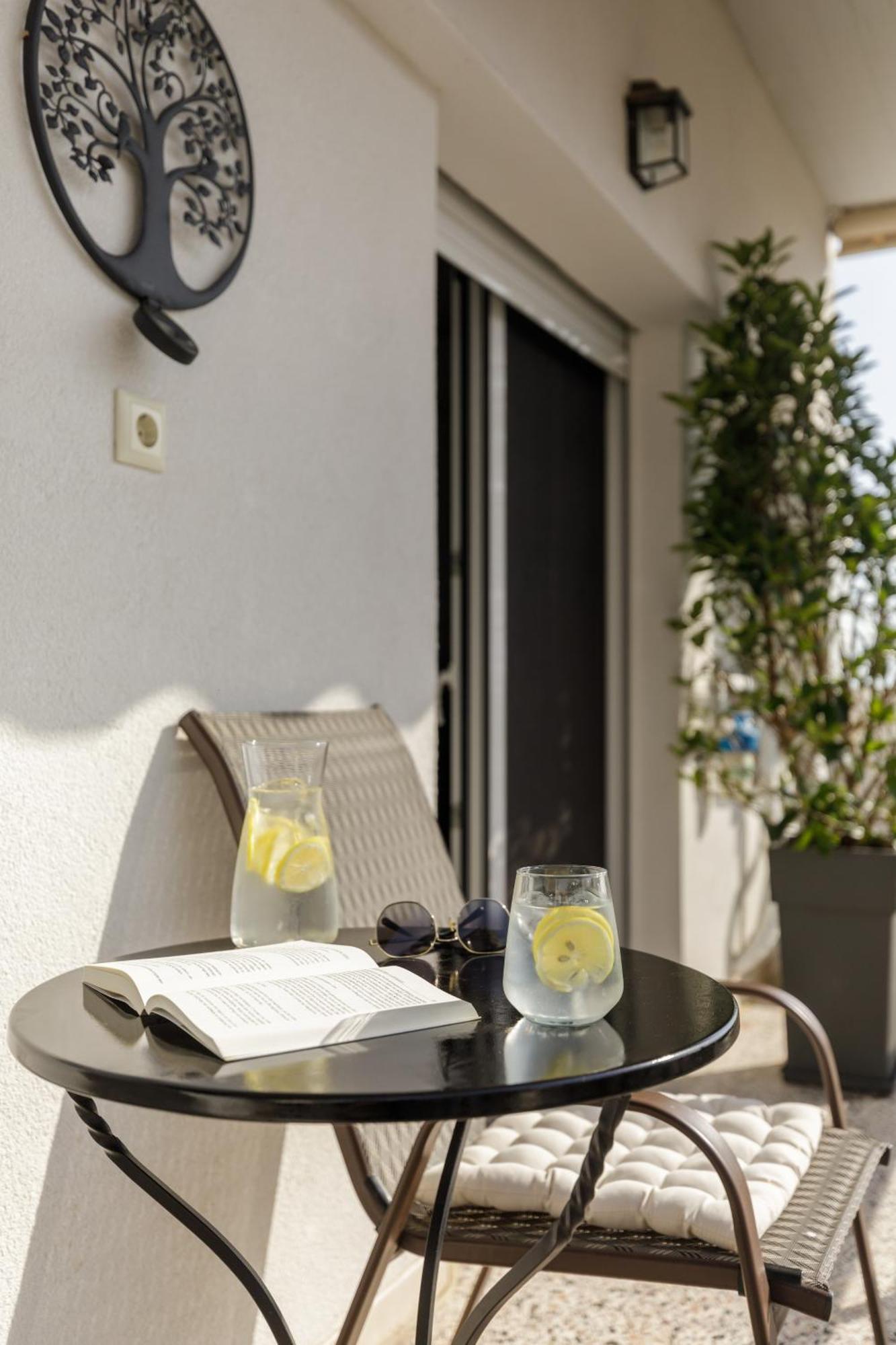 53 Central Luxury Apartment Kalamaria Tessalónica Exterior foto